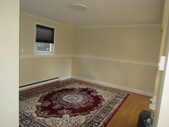 Building Photo - Salem single-family home for rent