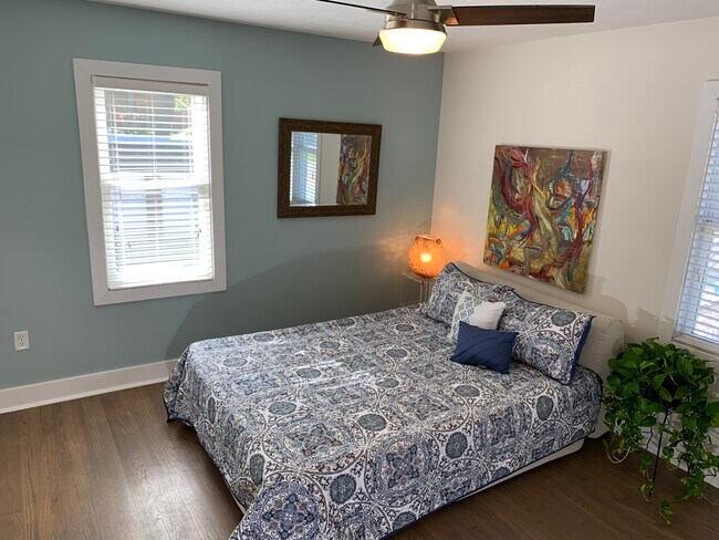 Bedroom - 3815 Cuming St