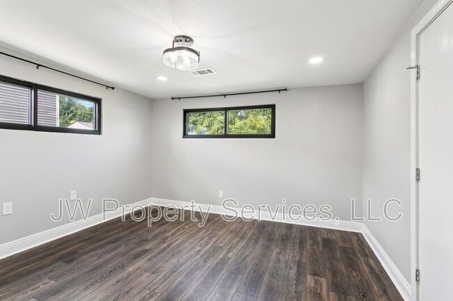 Building Photo - 1309 Moisant St