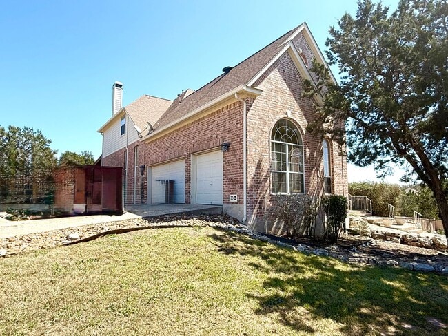 Building Photo - **APPLICATION RECEIVED** *COMING SOON* Luxurious 2-Story Home in Gated Stone Oak Community – Pool...