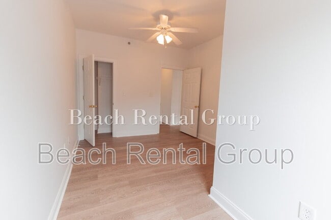 Building Photo - 2029 Silvercrest Dr