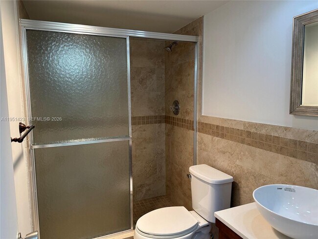 Building Photo - 3091 N Course Dr