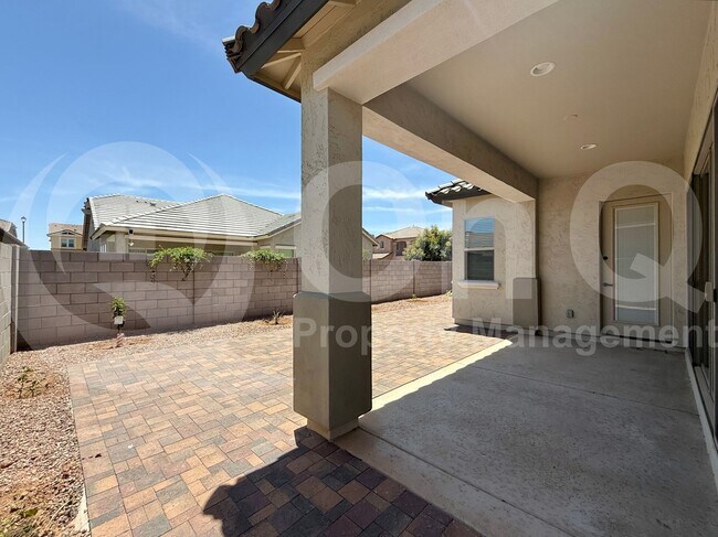 Building Photo - 4245 E Bernice St