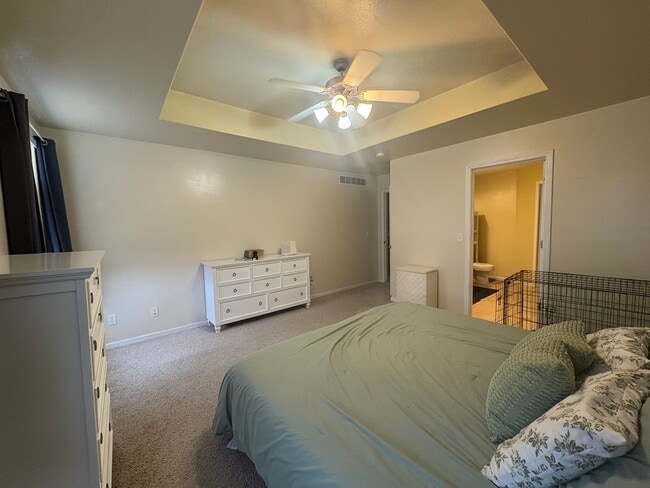 Building Photo - Spacious west side 3 Bedroom, 2 Bath home, close to Ft. Riley!