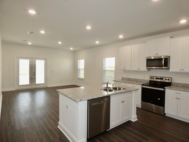 Building Photo - Brand New 3BR/2BA Gem with Modern Comforts...