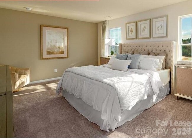 Building Photo - 1720 Vanderlyn St