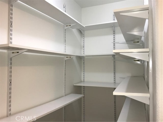 Building Photo - 8355 Broadview Dr