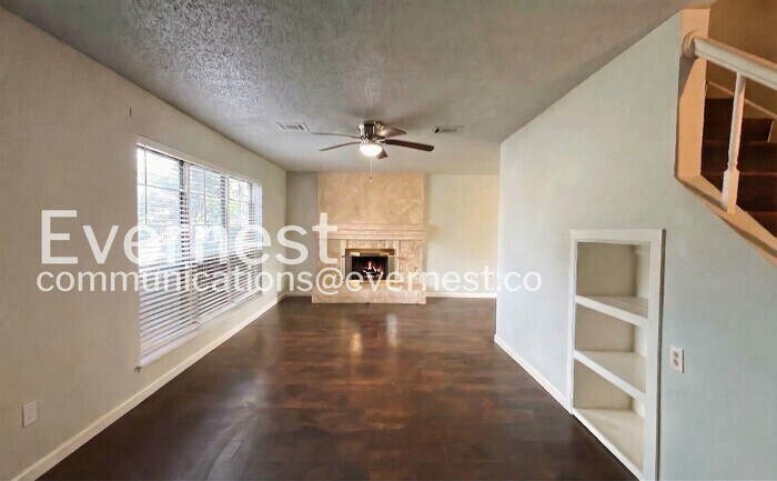 Building Photo - 16311 Paso Hondo Dr
