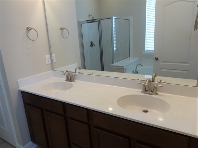 Building Photo - 308 Nuttall Dr