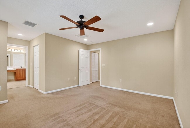 Building Photo - 7896 Picklewood Park Dr