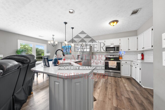 Building Photo - 3828 Anglin Ct