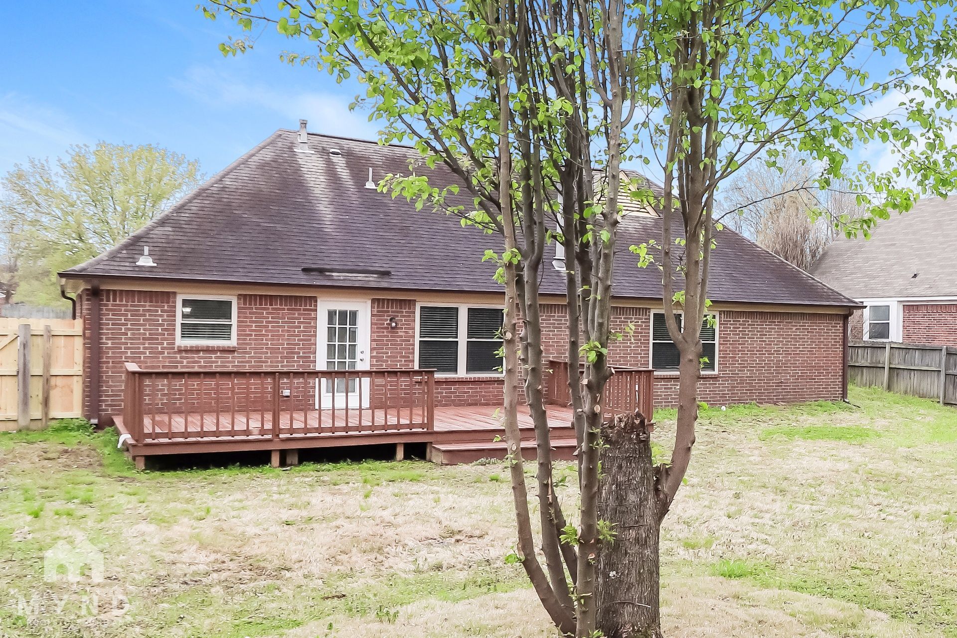 Building Photo - 15 Rolling Oaks Dr