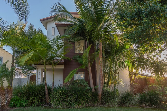 Building Photo - 4719 Coronado Ave