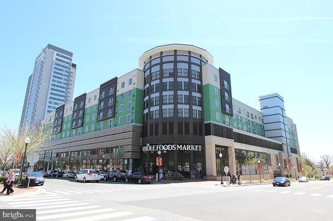 Whole Foods - 11801 Rockville Pike