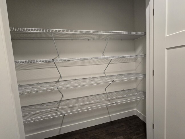 Building Photo - 1985 N 3330 W