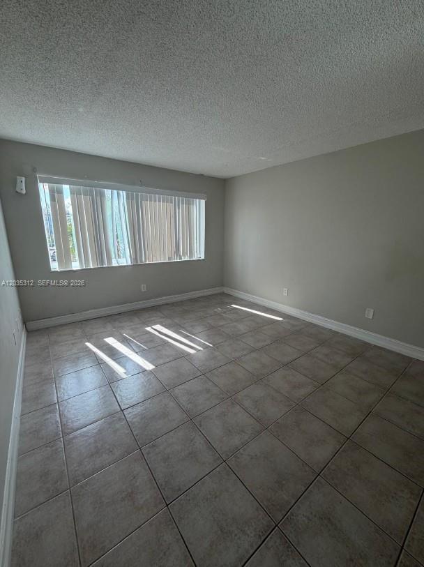 Building Photo - 14850 Naranja Lakes Blvd