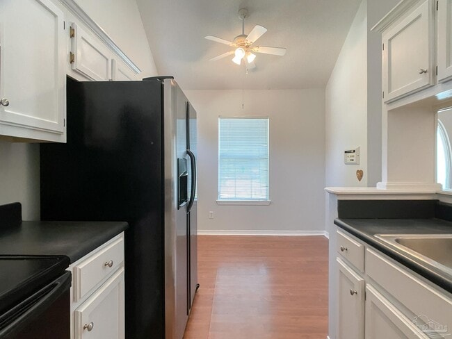 Building Photo - 7045 Weatherwood Dr