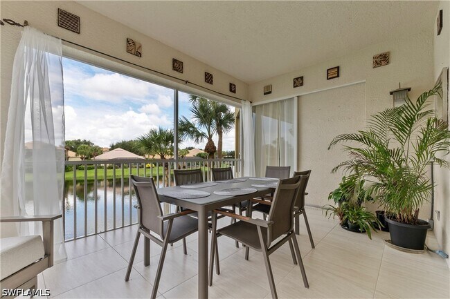 Building Photo - 1845 Les Chateaux Blvd