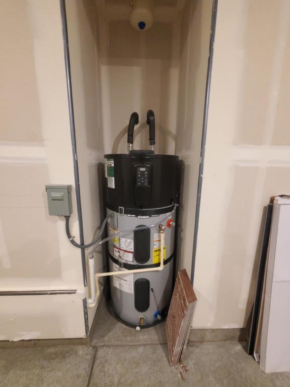 Building Photo - 5361 Lopez Lk Wy