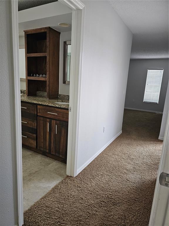 Building Photo - 417 Lake of the Woods Dr