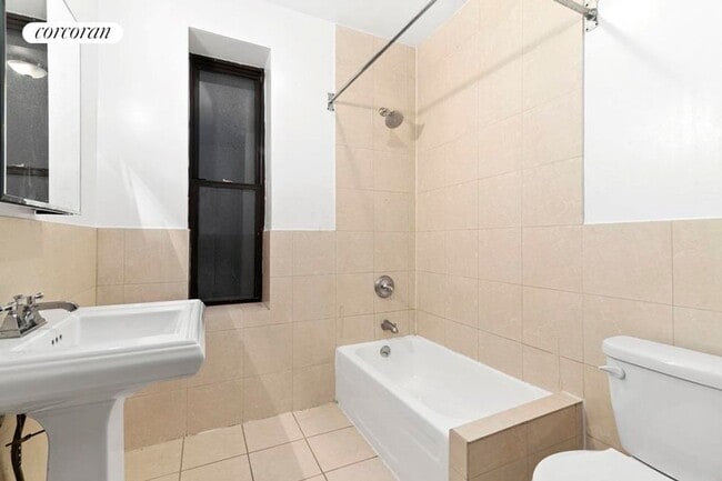 Primary Photo - 530 W 123rd St