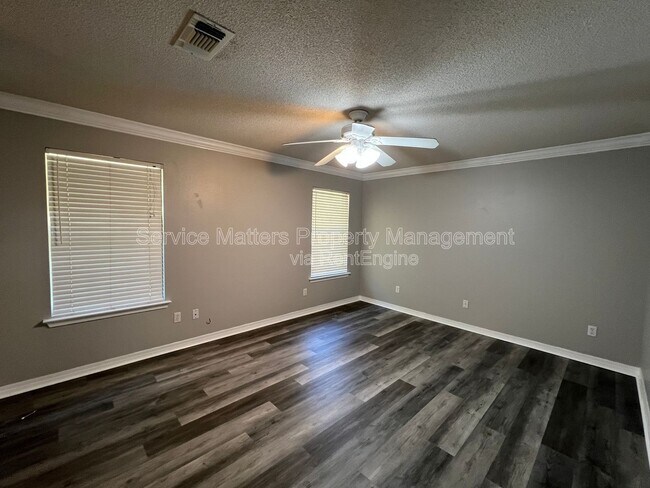 Building Photo - 4830 Timberland Dr