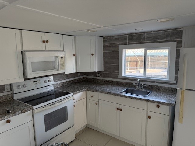 Building Photo - 354 Oleander Dr