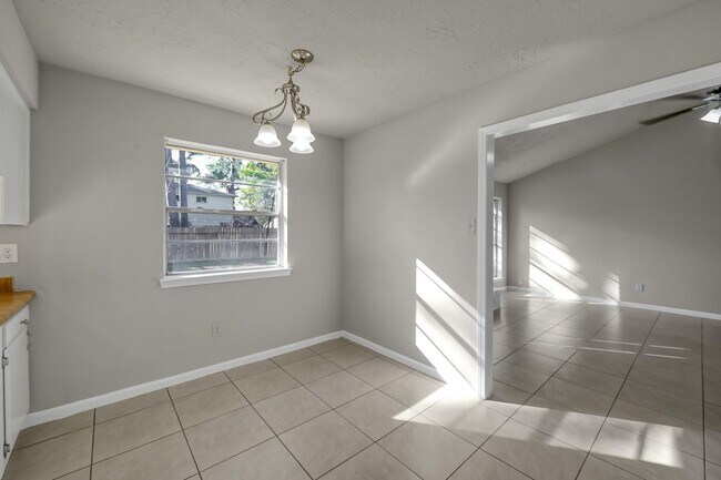 Building Photo - 4310 Enchantedgate Dr