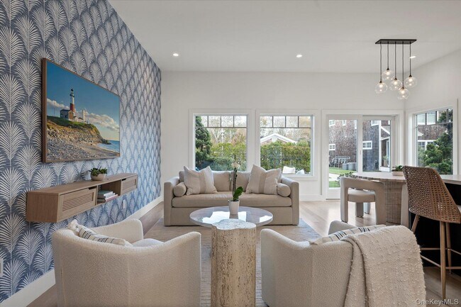 Building Photo - 68 Foster Ave