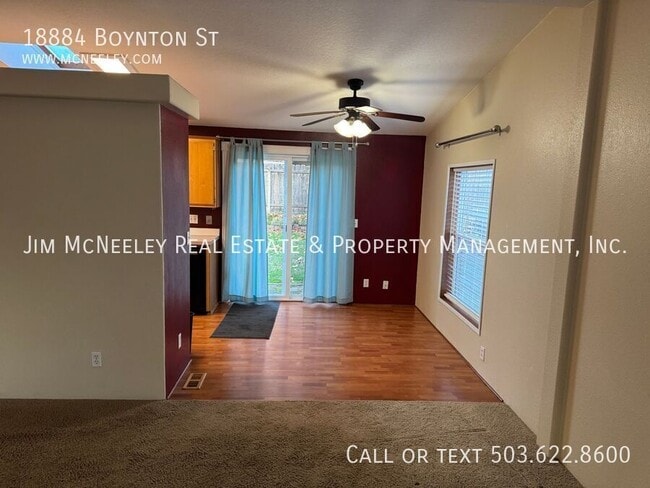 Building Photo - 18884 Boynton St