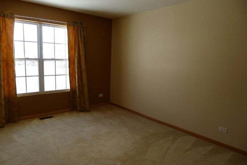 Building Photo - 1577 W Turtle Creek Ln