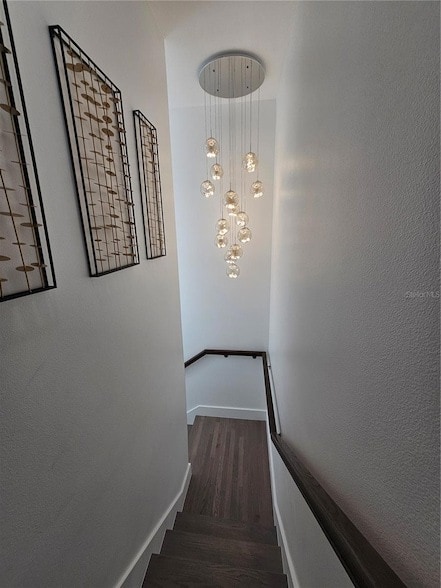 Building Photo - 2075 Jewell Ave