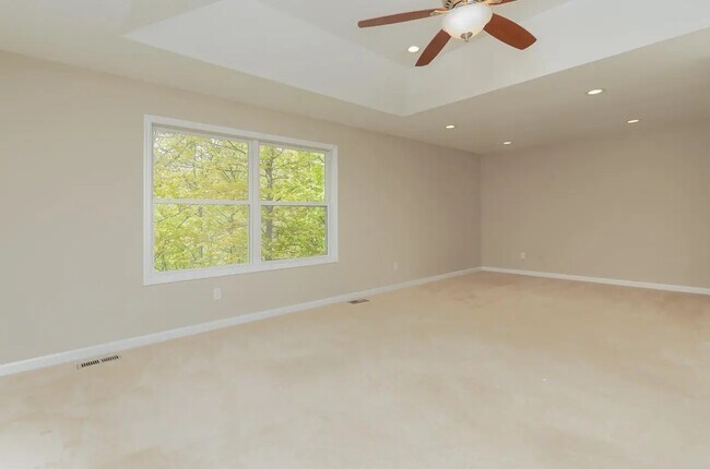 Building Photo - 1703 Cottontail Dr