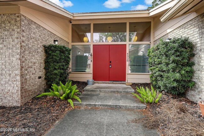 Building Photo - 4328 Savannah Ave