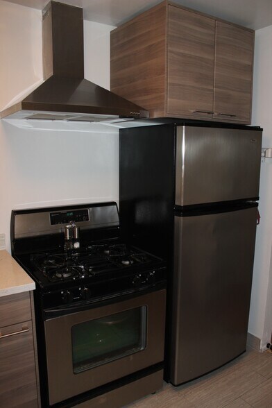Kitchen - 4911 Indian Wood Rd