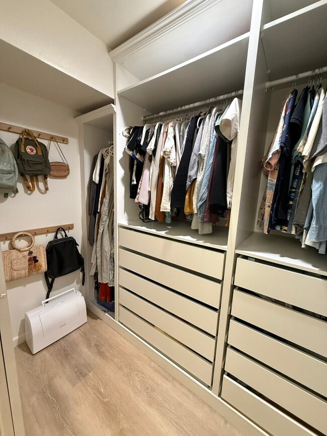 Building Photo - 5790 Friars Rd