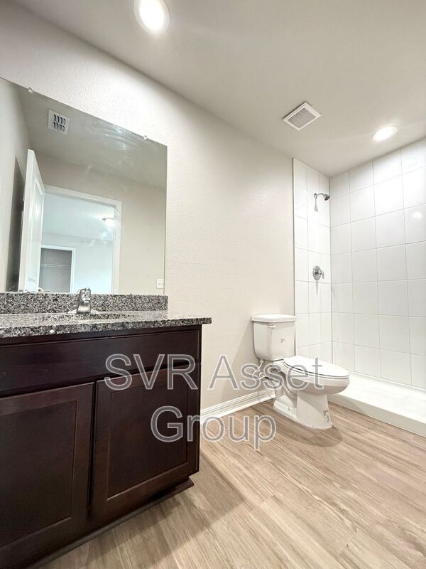 Building Photo - 6468 Sweetbay Ln