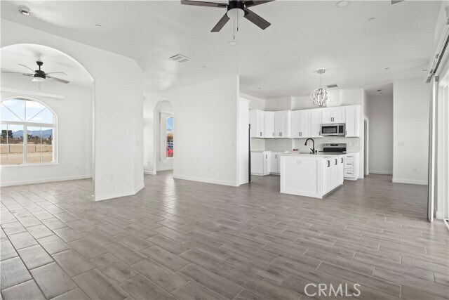 Building Photo - 6374 Cayucos Dr