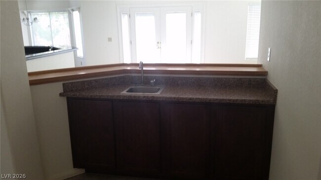 Building Photo - 1513 War Paint Dr