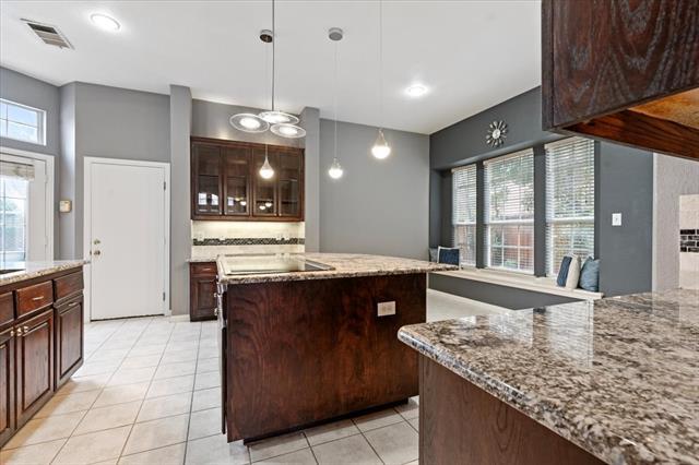Building Photo - 6108 Palomino Dr