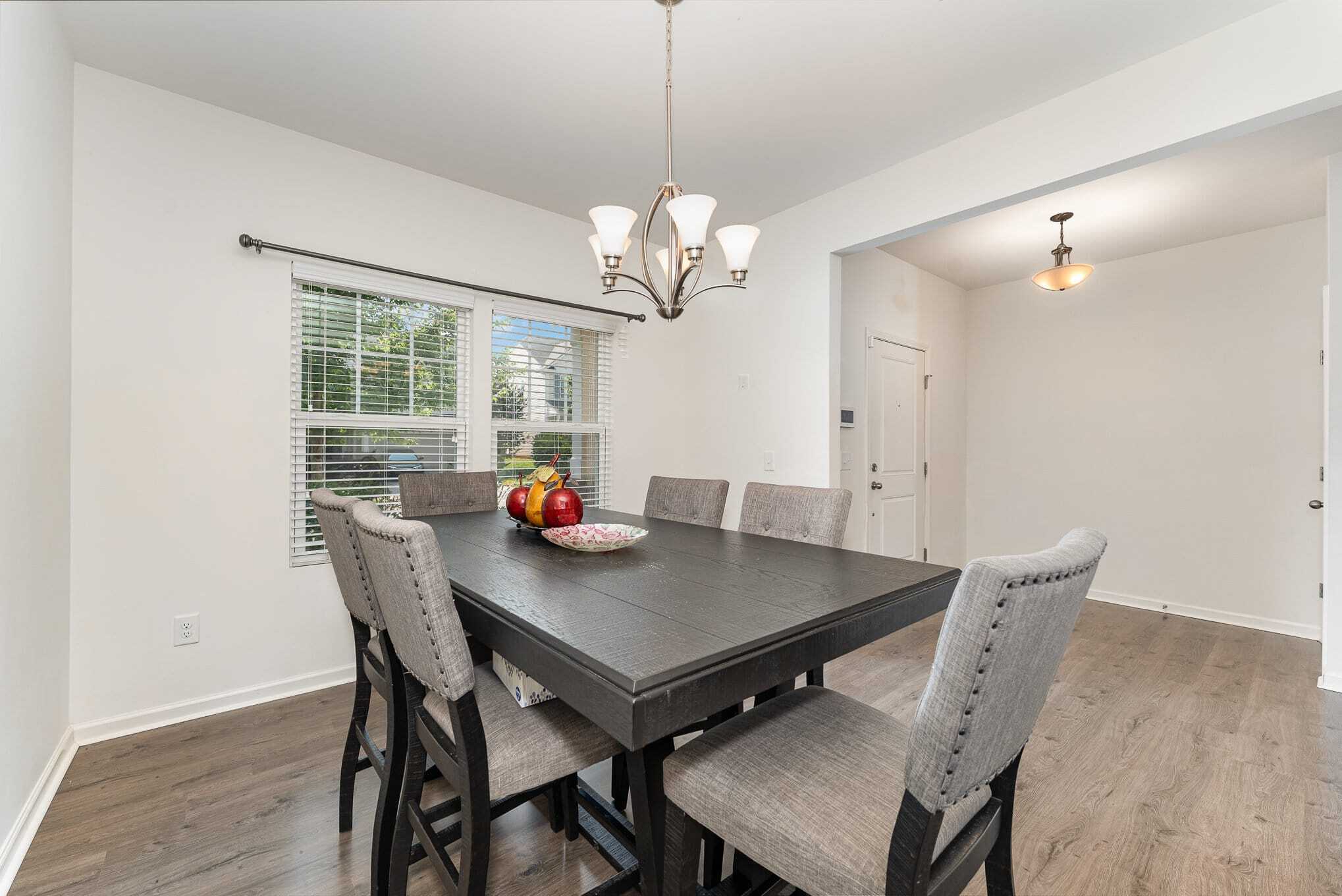 Building Photo - 5514 Hardie Farm Dr