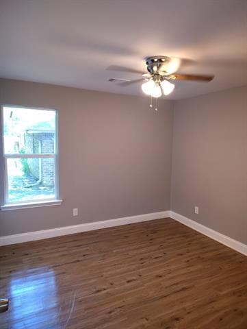 Building Photo - 104 Plumthicket Way