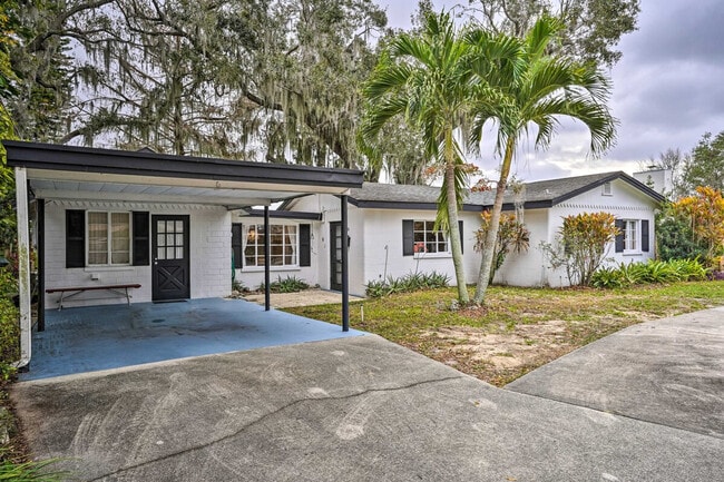 Building Photo - 1630 17th St NW