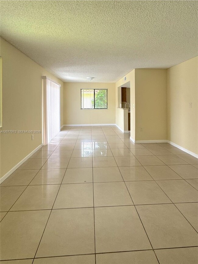 Building Photo - 3287 Coral Lake Dr