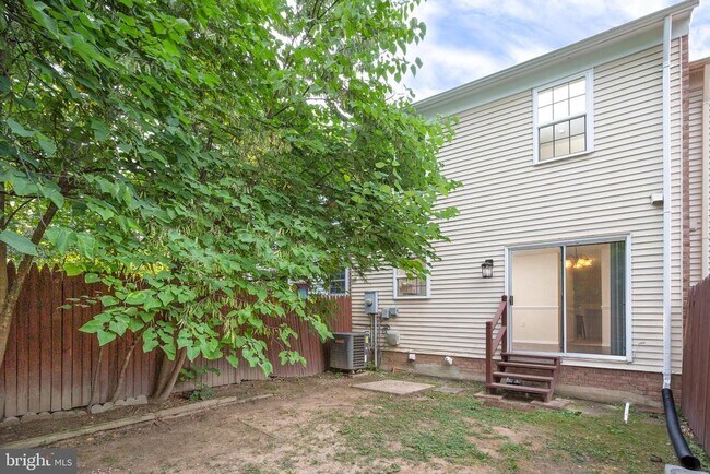 Building Photo - 12313 Cinnamon St