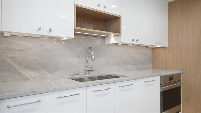 Building Photo - 4280 Galt Ocean Dr