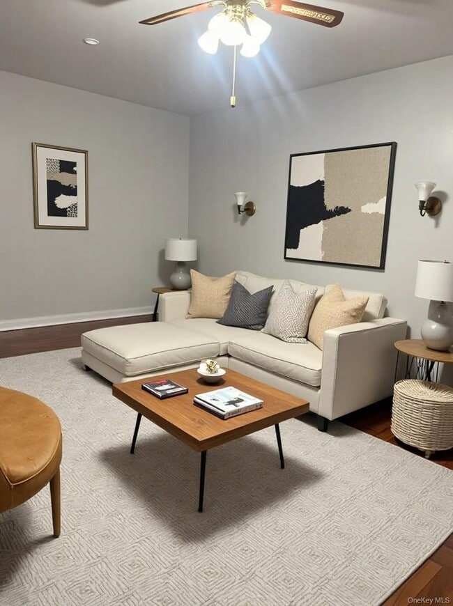 Building Photo - 1822 Fowler Ave