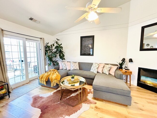 Building Photo - BEAUTIFUL 5 BED/3 BATH HOME IN THE HIDDEN HILLS SUBDIVISION