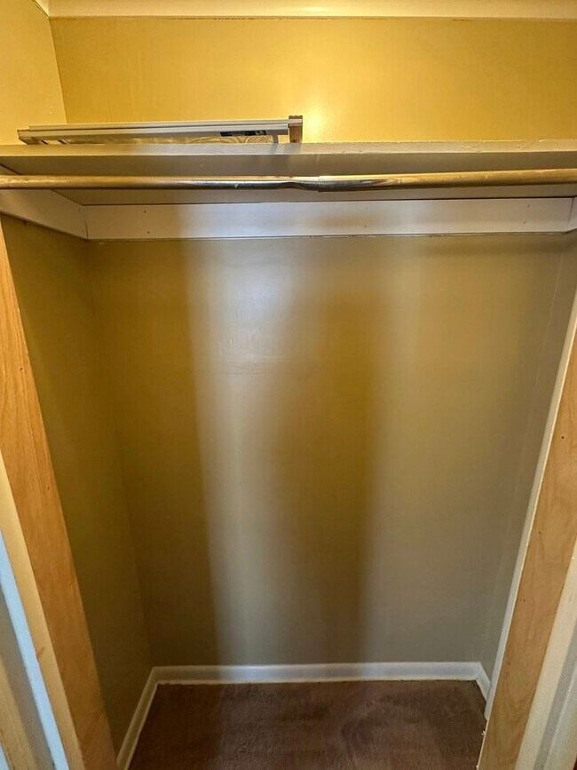 Building Photo - 1701 Broadway