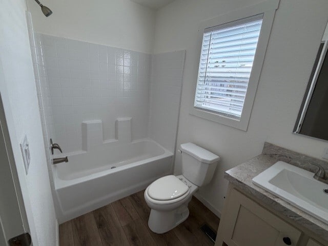 Building Photo - 2060 N Center St